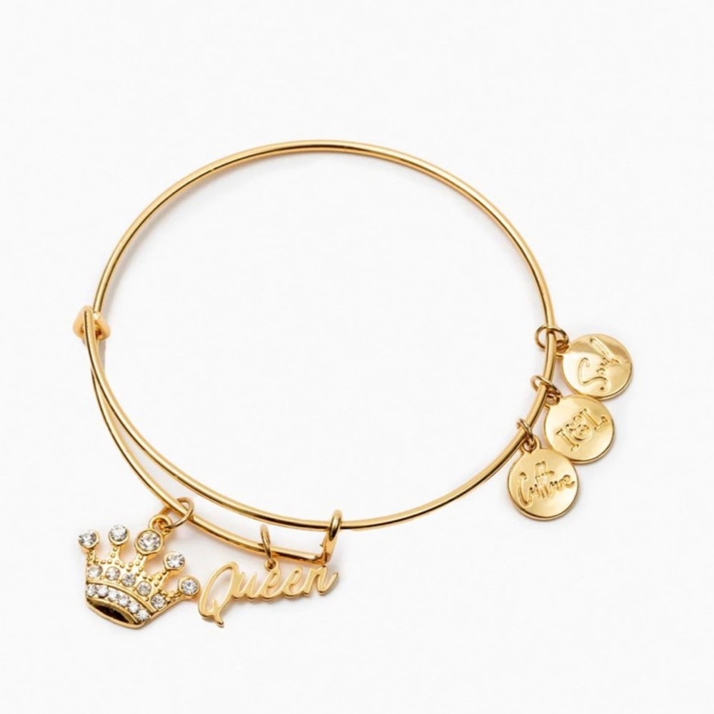 Izzy & Liv Queen Gold Plated Charm Bracelet